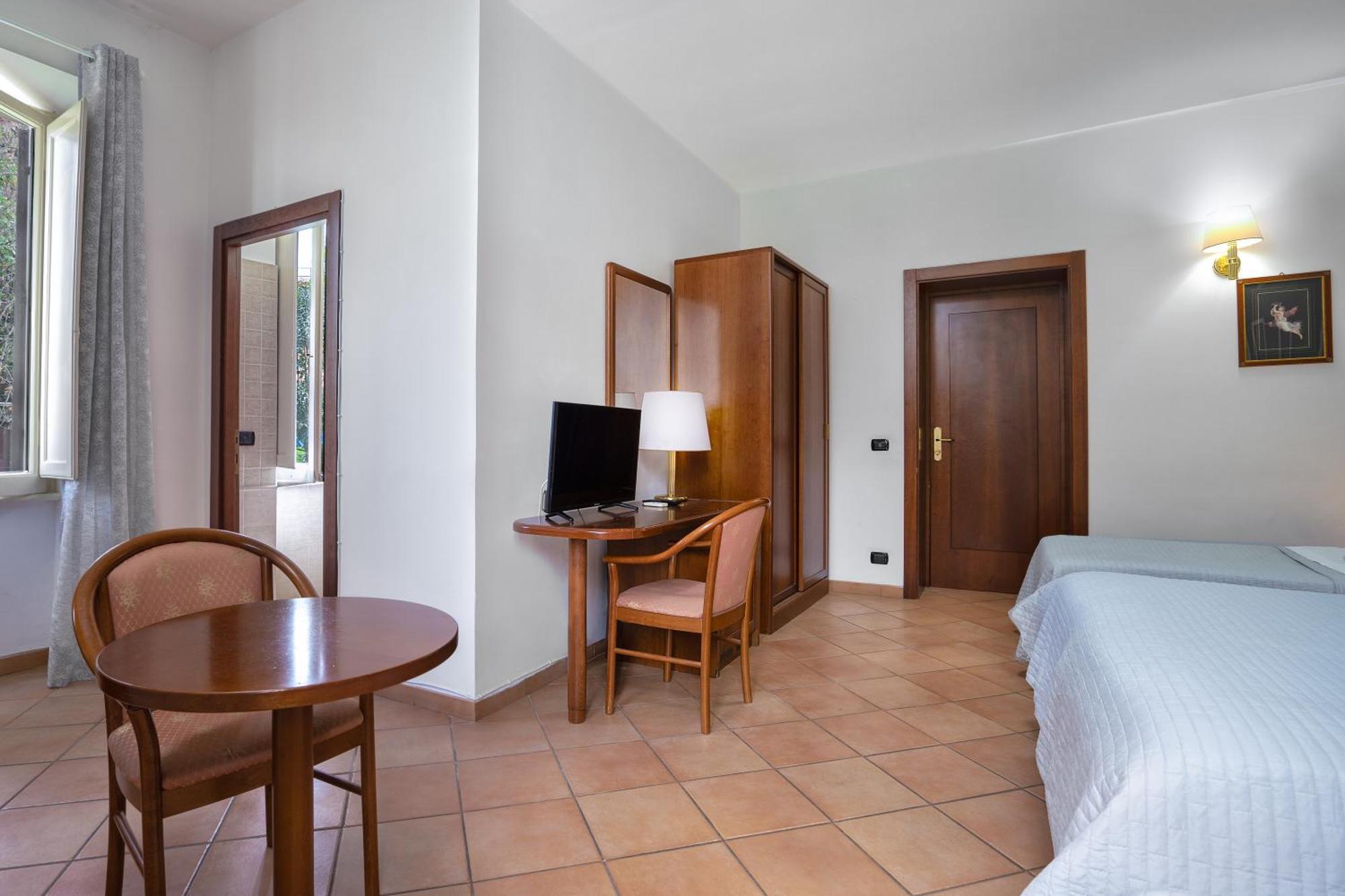 Comfort Rooms Villa Gaia Tor Vergata Рим Екстер'єр фото